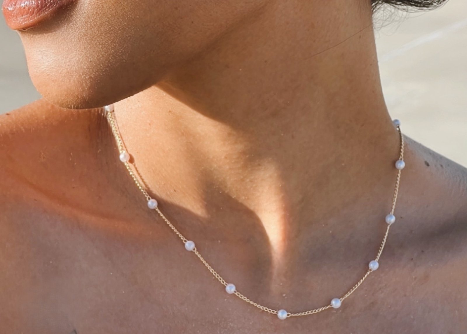 Colar 15 mini pérolas