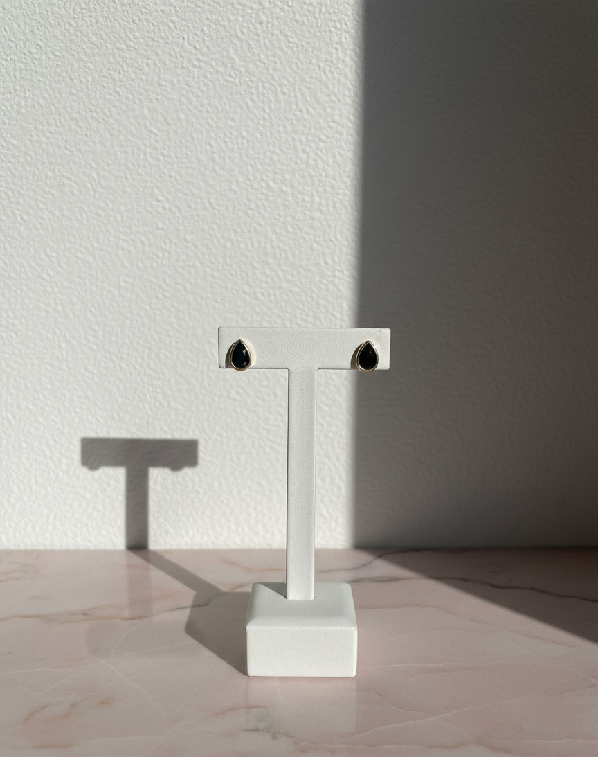 Brinco médio Gota com zircônia